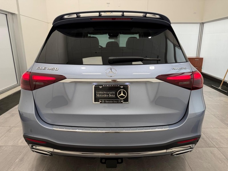 Mercedes-Benz GLE Vehicle Image 3