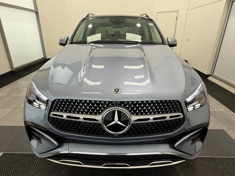 Mercedes-Benz GLE Vehicle Image 7