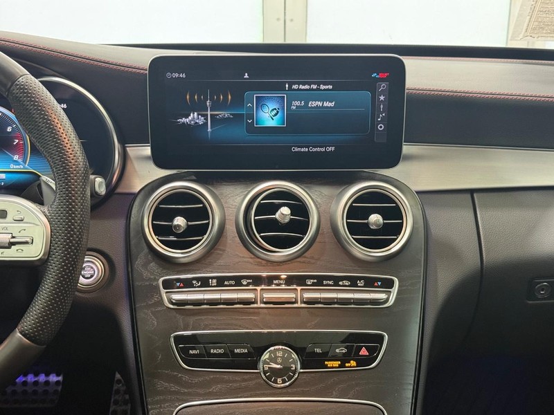 Mercedes-Benz C-Class Vehicle Image 11