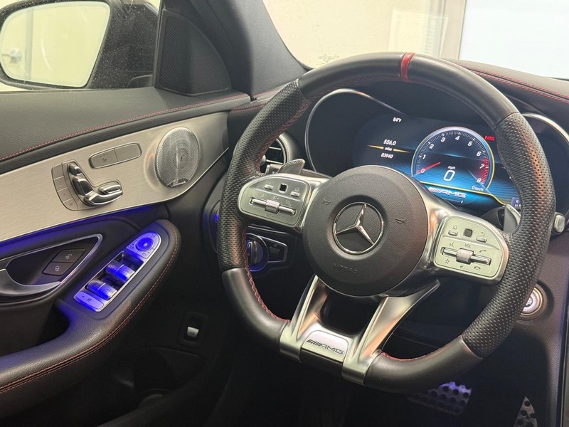 Mercedes-Benz C-Class Vehicle Image 12