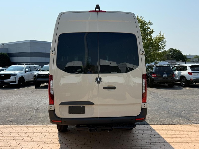 Mercedes-Benz Sprinter Van Vehicle Image 4