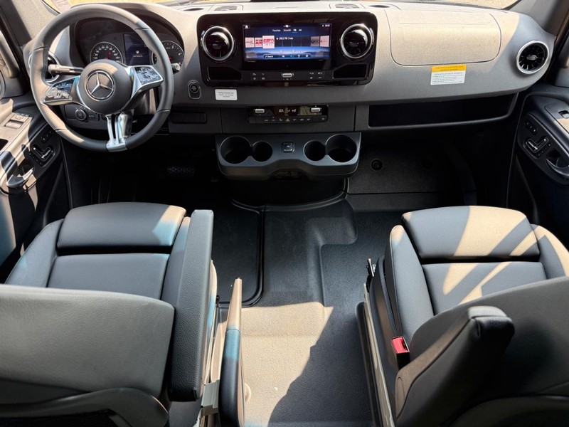 Mercedes-Benz Sprinter Van Vehicle Image 13
