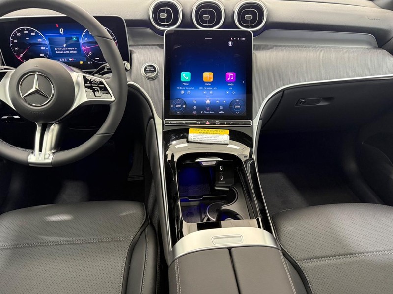Mercedes-Benz GLC Vehicle Image 5