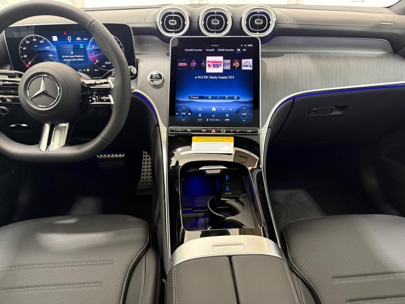 Mercedes-Benz GLC Vehicle Image 6