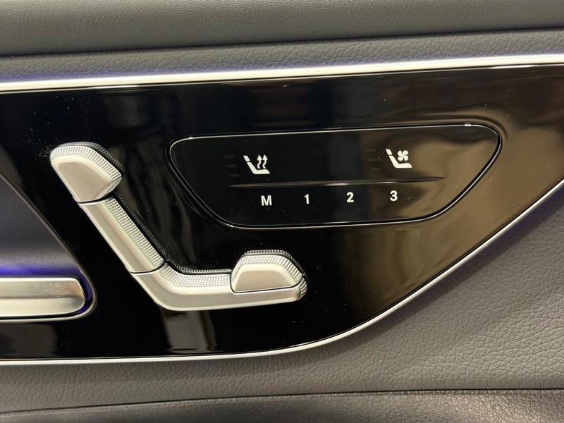 Mercedes-Benz GLC Vehicle Image 10