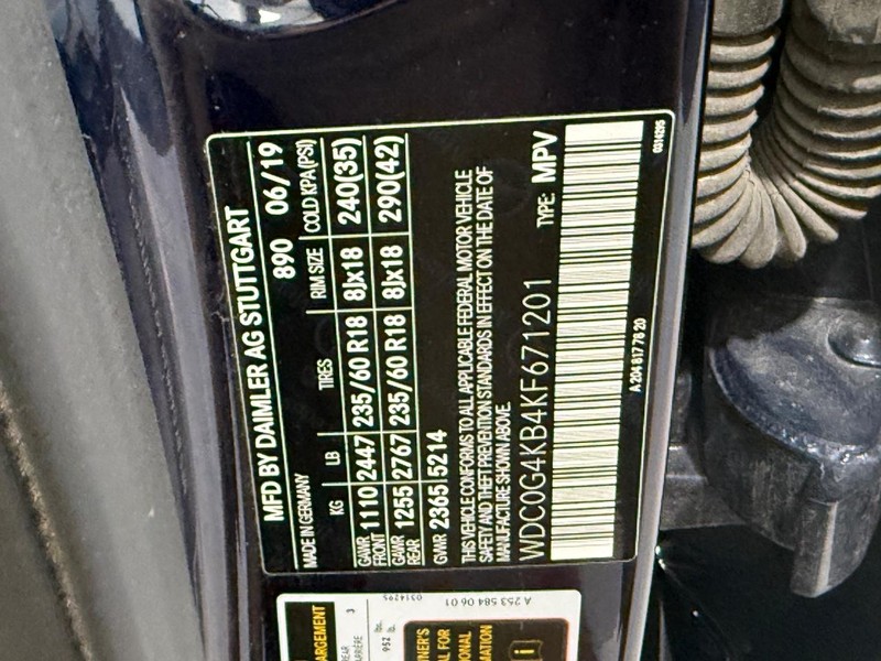 Mercedes-Benz GLC Vehicle Image 21