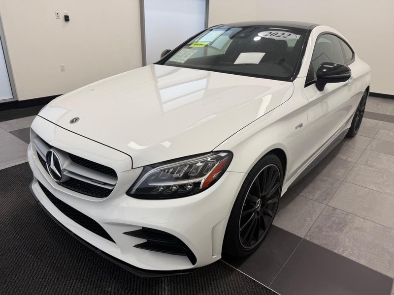 Mercedes-Benz C-Class Vehicle Image 6