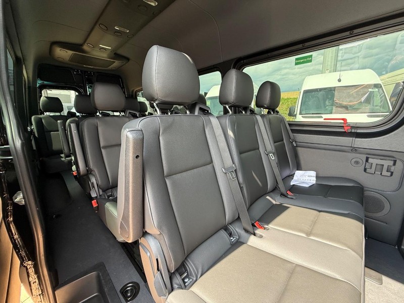Mercedes-Benz Sprinter Passenger Van Vehicle Image 5
