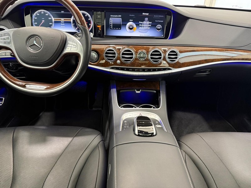 Mercedes-Benz S-Class Vehicle Image 9