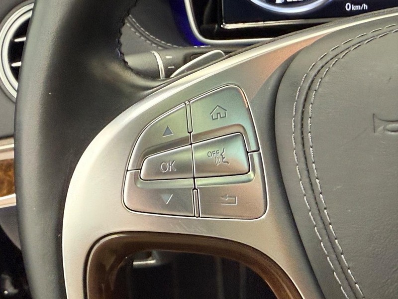Mercedes-Benz S-Class Vehicle Image 15