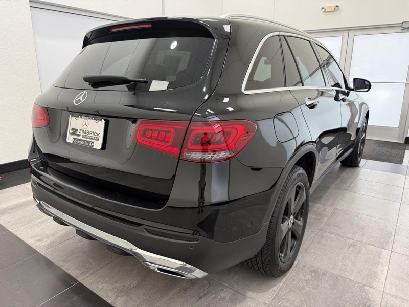 Mercedes-Benz GLC Vehicle Image 2