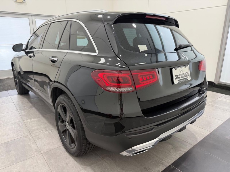 Mercedes-Benz GLC Vehicle Image 4