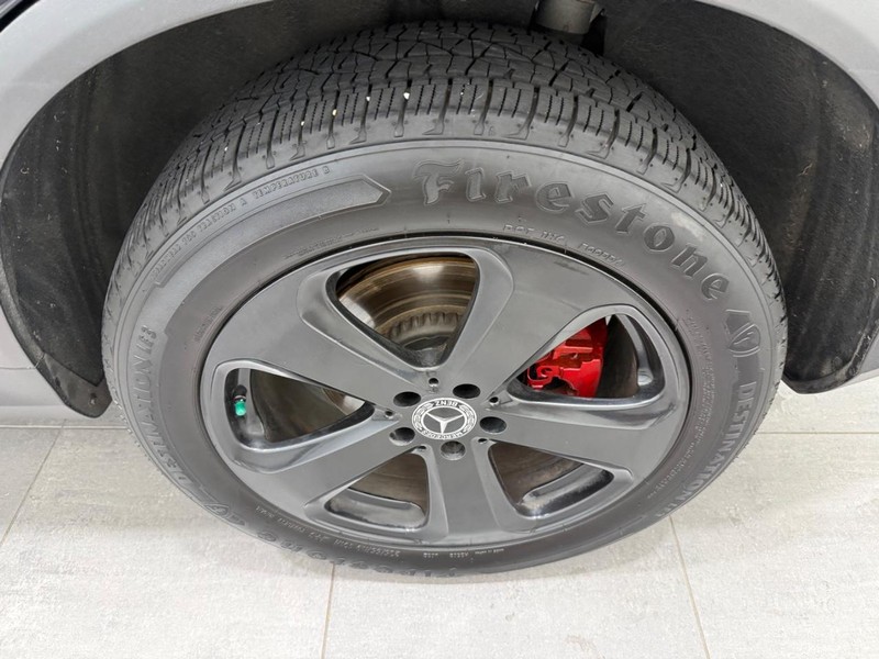 Mercedes-Benz GLC Vehicle Image 5