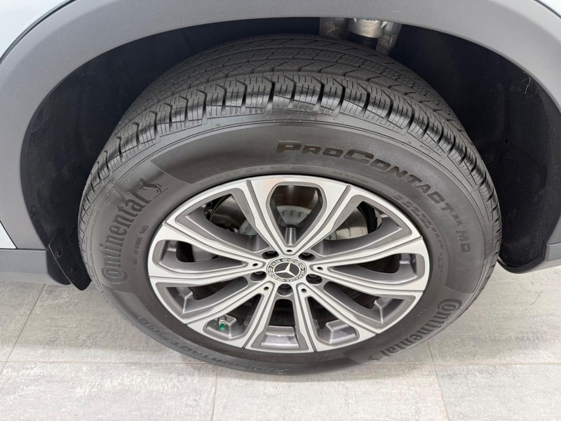 Mercedes-Benz GLC Vehicle Image 5