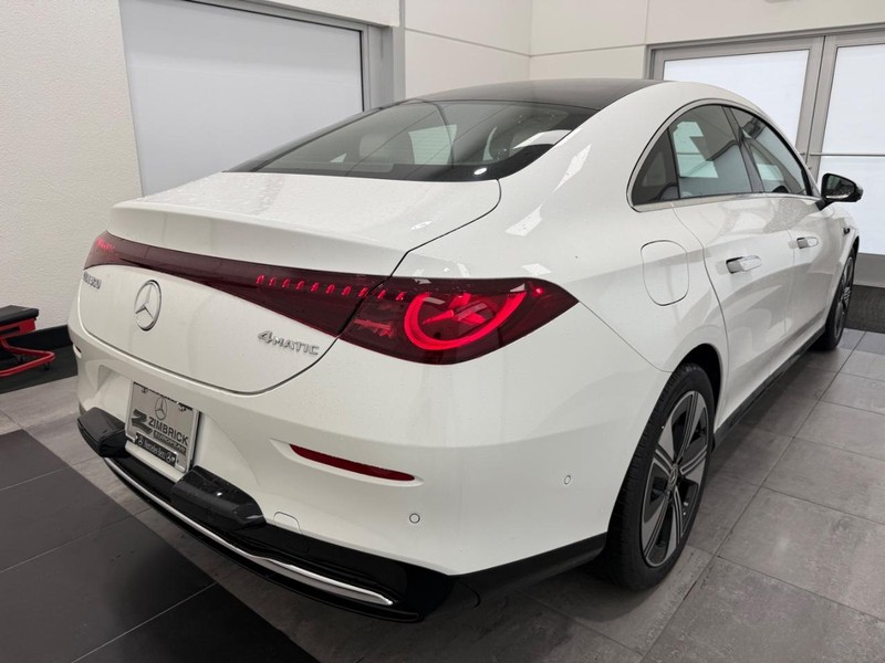 Mercedes-Benz CLA Vehicle Image 2