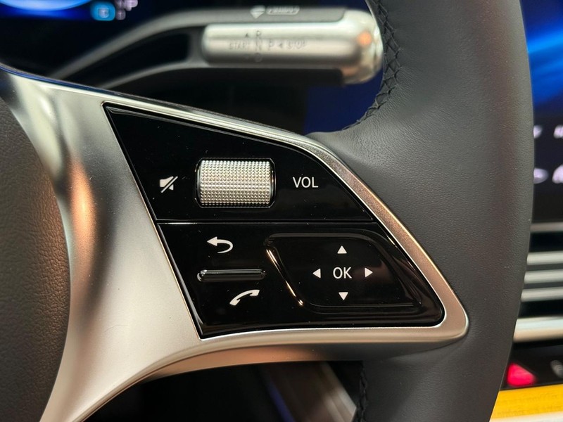 Mercedes-Benz CLA Vehicle Image 10