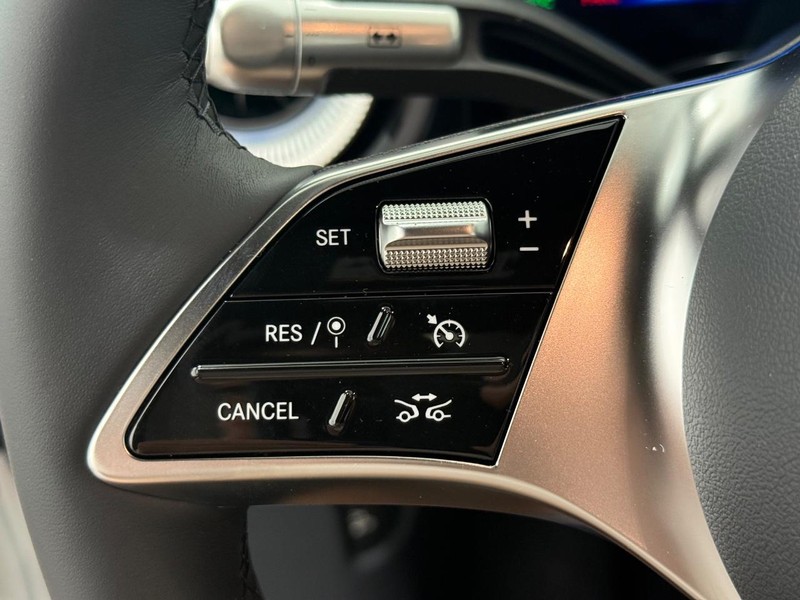 Mercedes-Benz CLA Vehicle Image 11