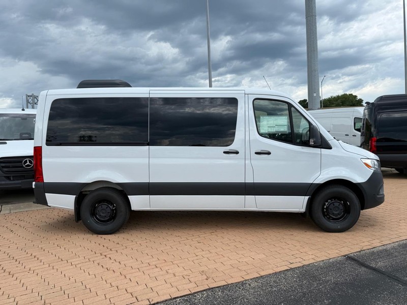 Mercedes-Benz Sprinter Passenger Van Vehicle Image 2