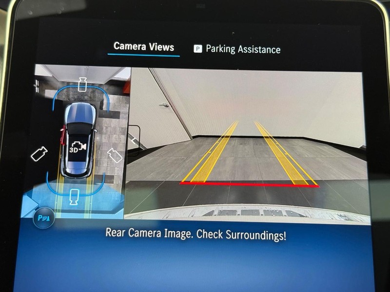 Mercedes-Benz GLC Vehicle Image 14
