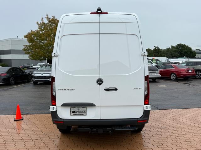 Mercedes-Benz Sprinter Van Vehicle Image 4