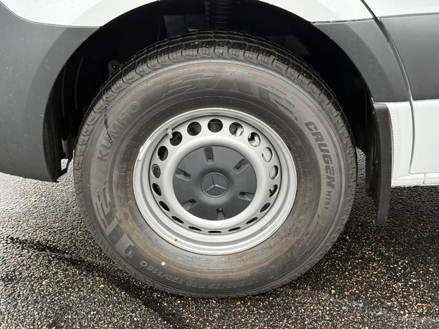 Mercedes-Benz Sprinter Van Vehicle Image 8