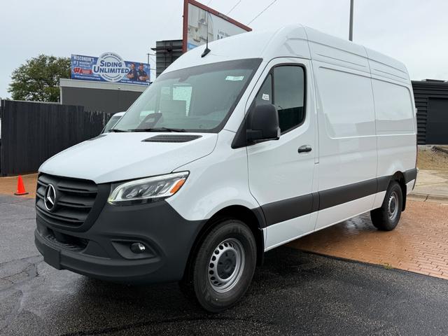 Mercedes-Benz Sprinter Van Vehicle Image 9