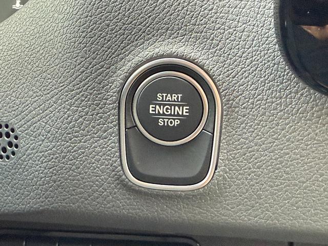 Mercedes-Benz Sprinter Van Vehicle Image 18