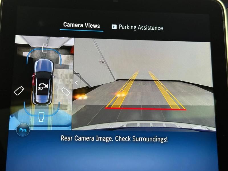 Mercedes-Benz GLC Vehicle Image 15