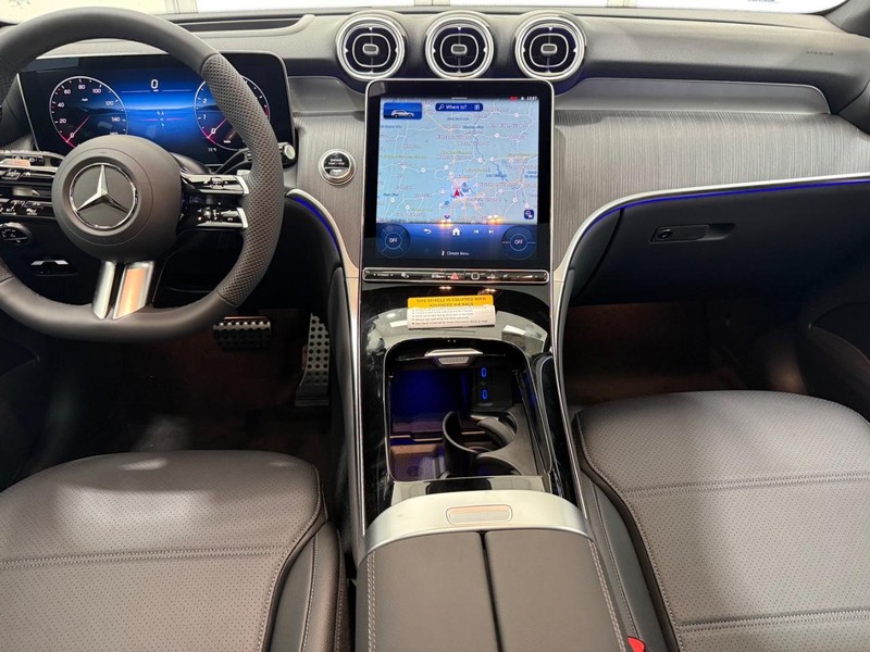 Mercedes-Benz GLC Vehicle Image 6