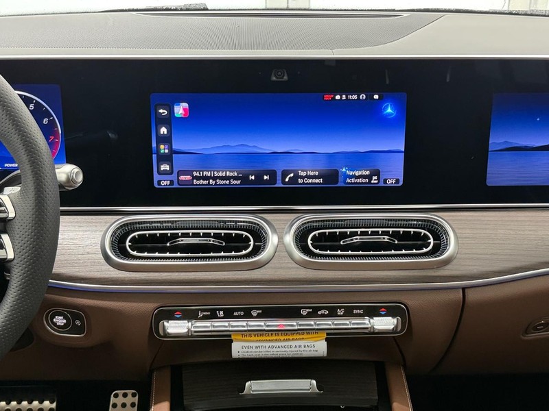 Mercedes-Benz GLE Vehicle Image 8