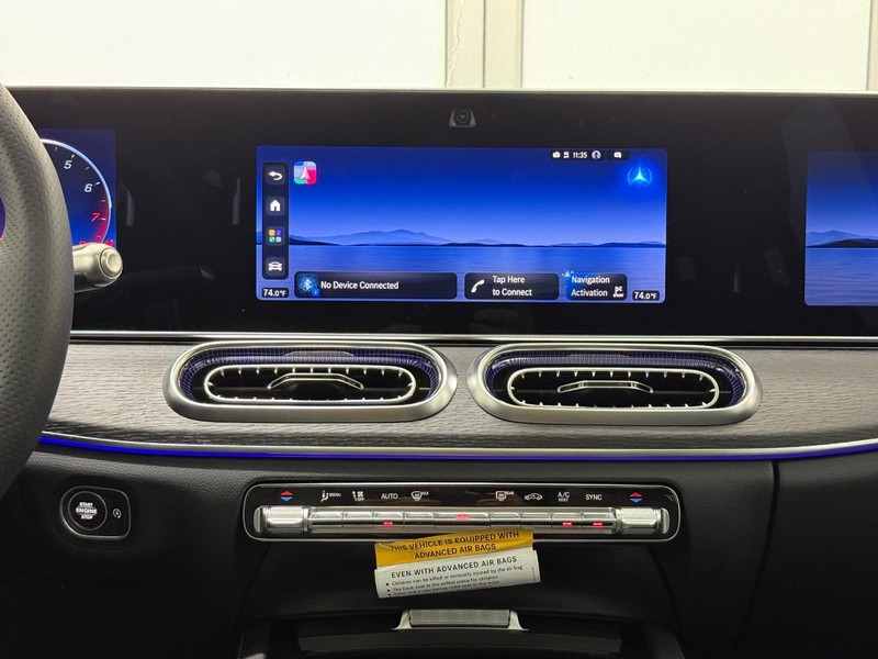 Mercedes-Benz GLS Vehicle Image 7