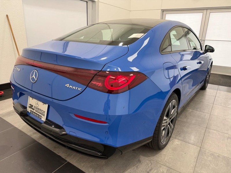 Mercedes-Benz CLA Vehicle Image 2