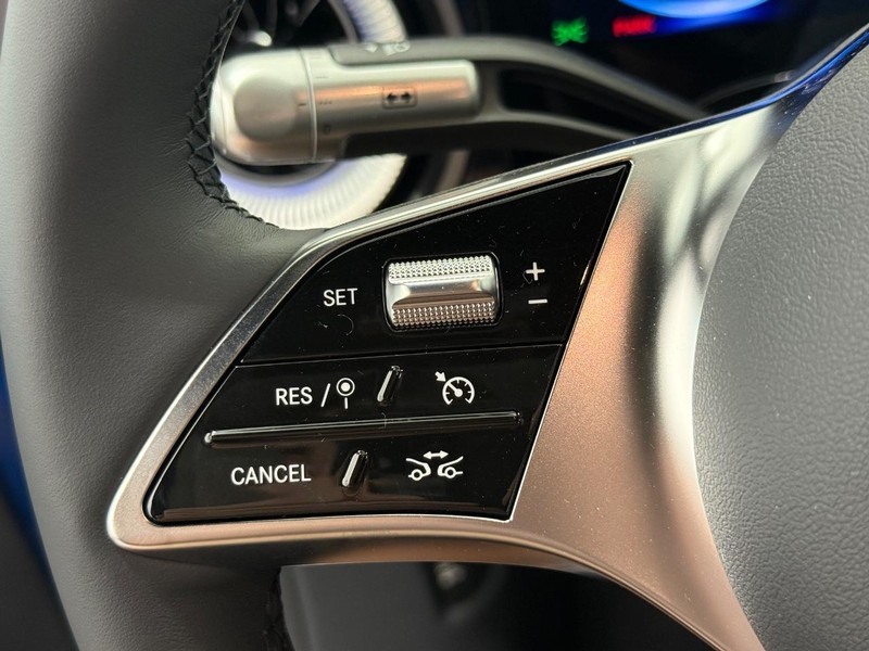 Mercedes-Benz CLA Vehicle Image 10