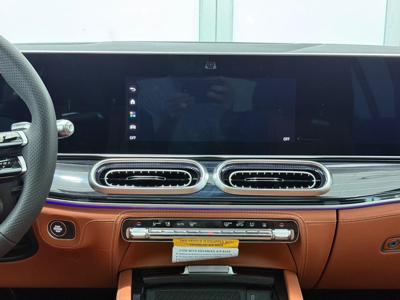 Mercedes-Benz GLE Vehicle Image 7