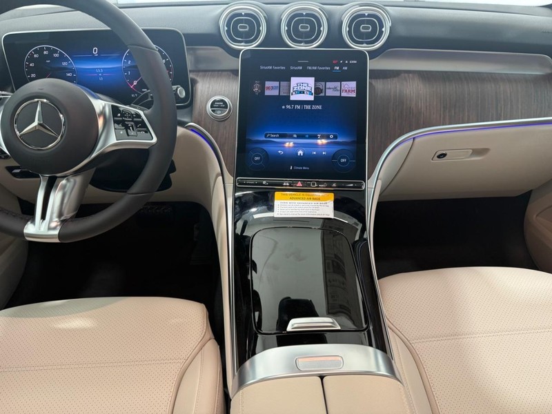 Mercedes-Benz GLC Vehicle Image 6