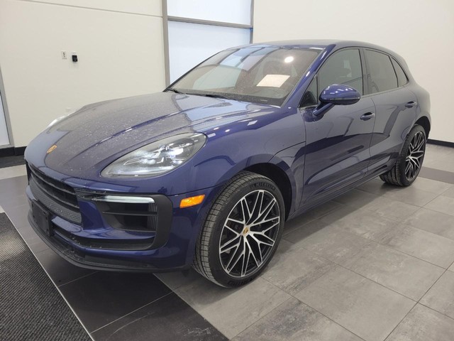 more details - porsche macan