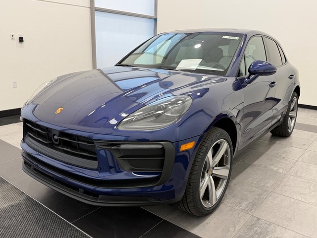more details - porsche macan