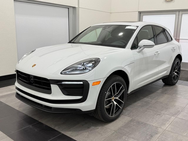 more details - porsche macan