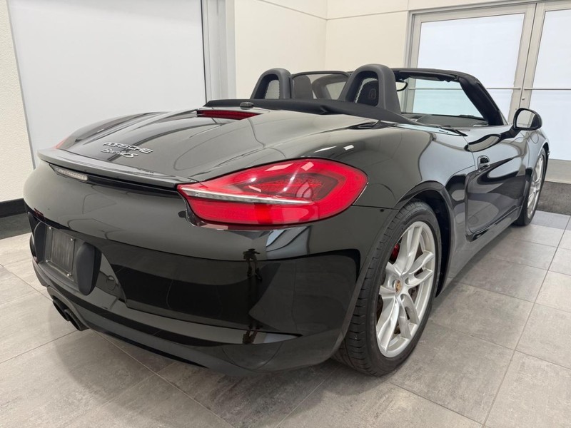 Porsche Boxster Vehicle Full-screen Gallery Image 07