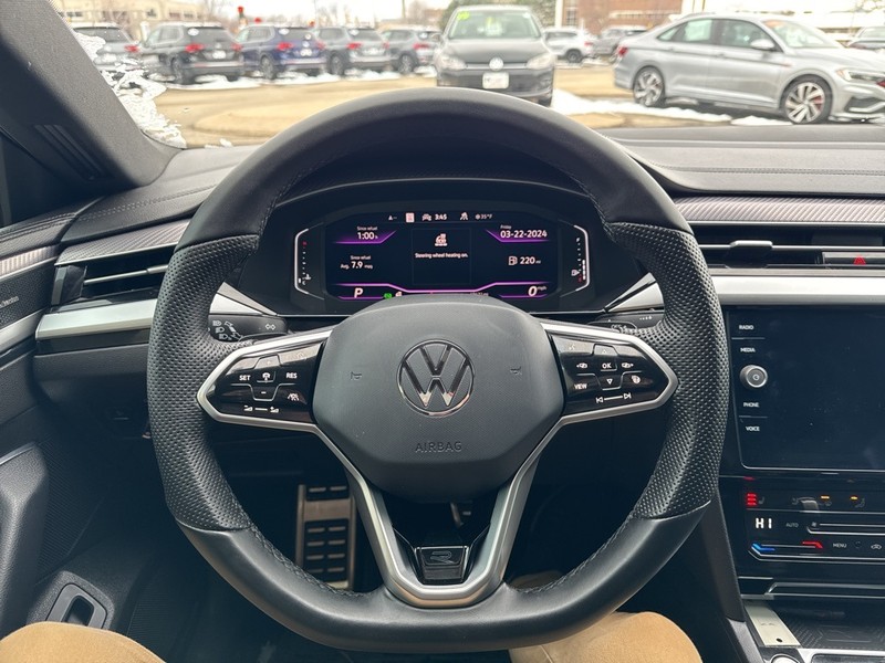 2023 Volkswagen ARTEON SEL Premium R-Line photo