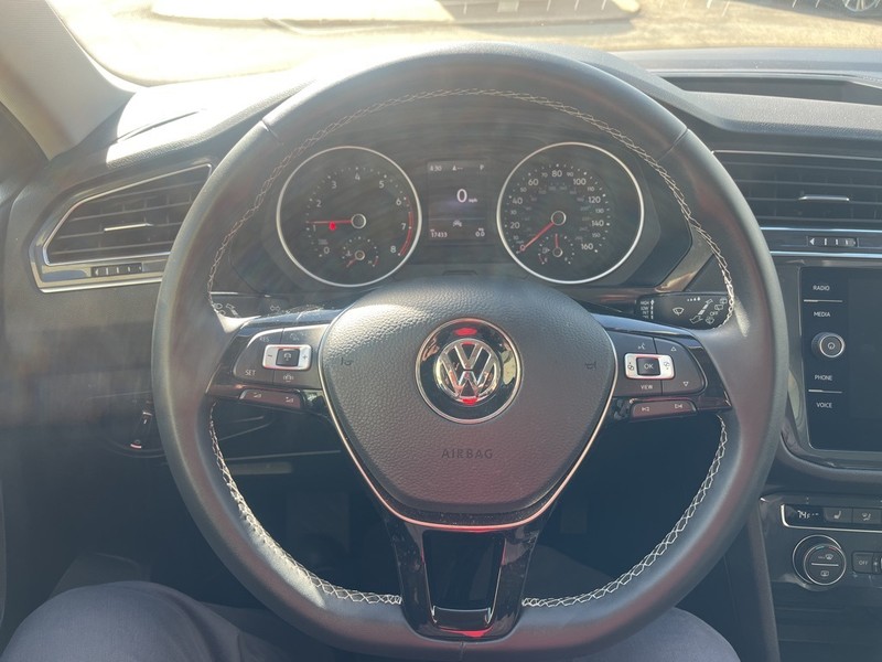 2021 Volkswagen Tiguan 2.0T SE photo