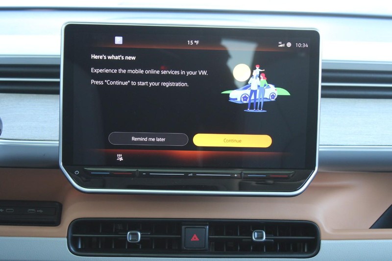 Volkswagen ID. Buzz Vehicle Full-screen Gallery Image 9