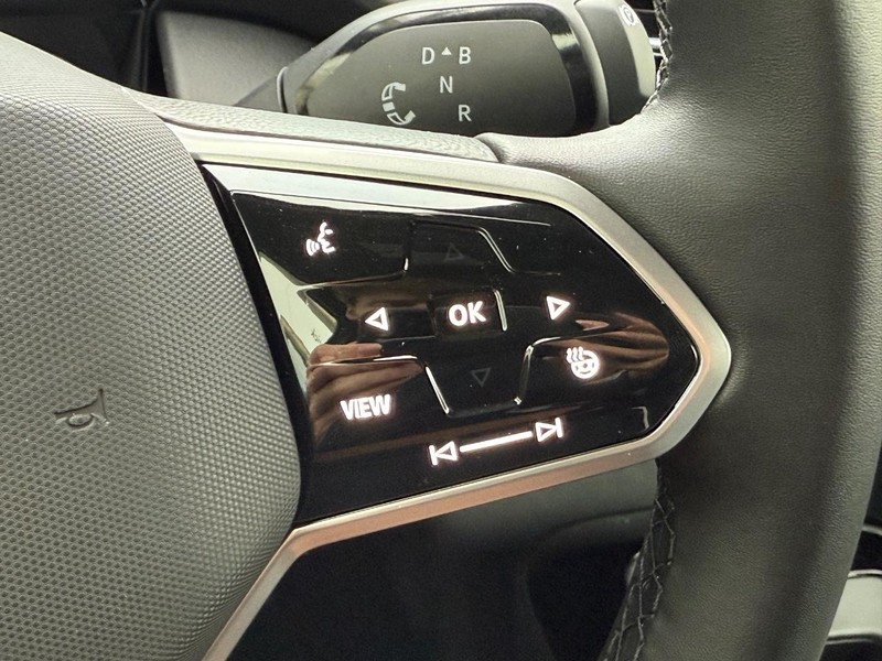 Volkswagen ID.4 Vehicle Full-screen Gallery Image 10