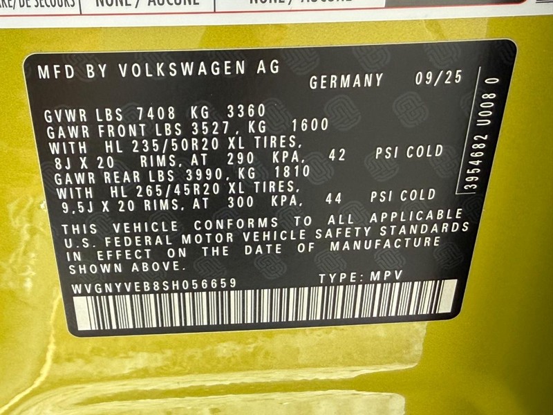 Volkswagen ID. Buzz Vehicle Full-screen Gallery Image 18