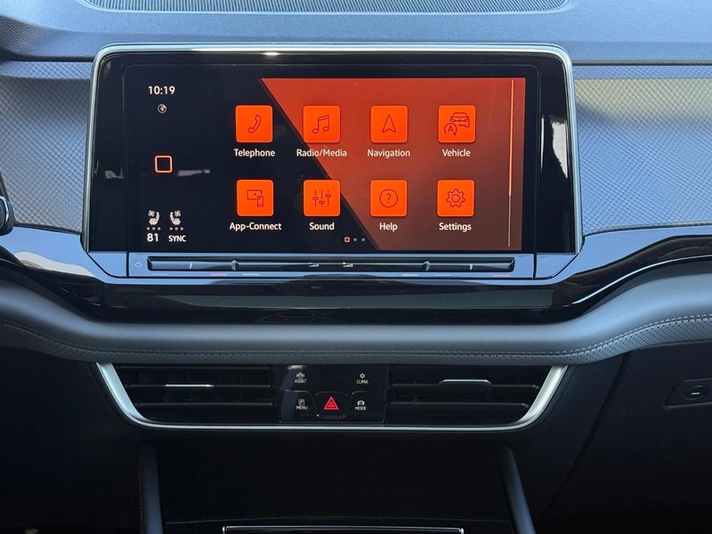 Volkswagen Atlas Vehicle Full-screen Gallery Image 7