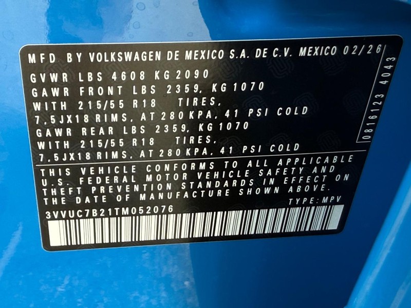 Volkswagen Taos Vehicle Full-screen Gallery Image 17