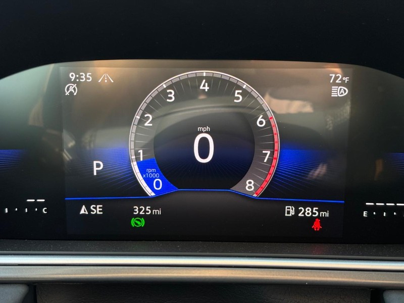 Volkswagen Taos Vehicle Full-screen Gallery Image 13