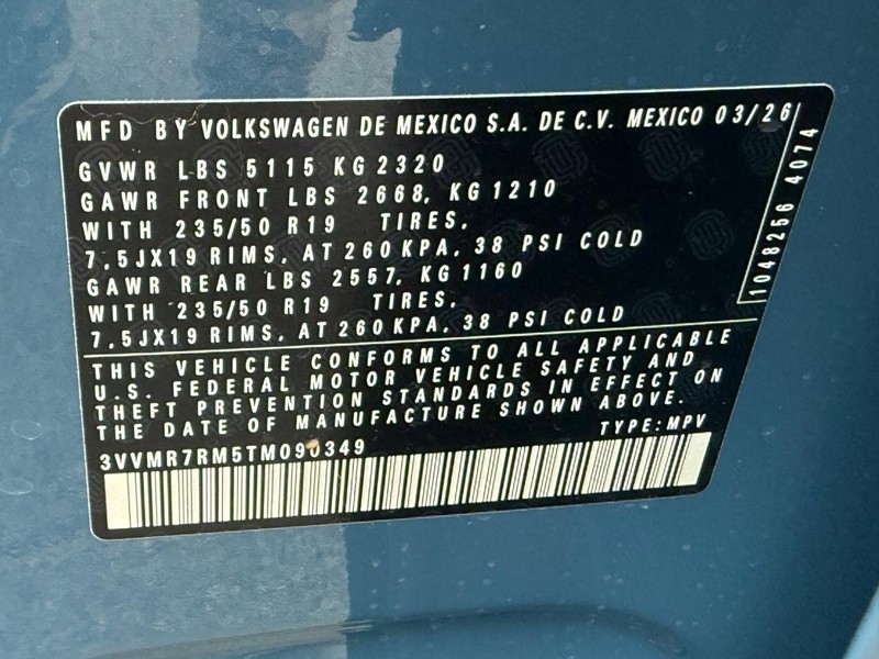Volkswagen Tiguan Vehicle Full-screen Gallery Image 17