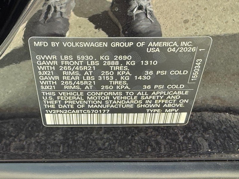Volkswagen Atlas Vehicle Full-screen Gallery Image 17