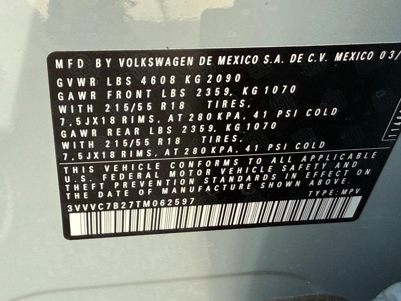 Volkswagen Taos Vehicle Full-screen Gallery Image 17